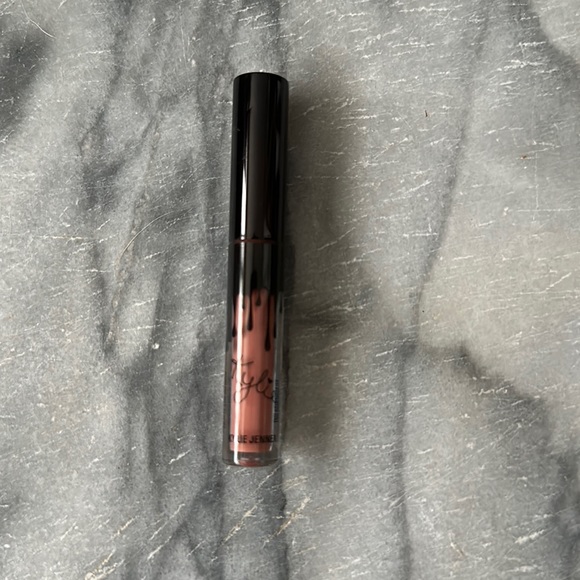 KYLIE COSMETICS Mini “candy k” in matte and “charm” in velvet liquid lip… - Picture 3 of 3